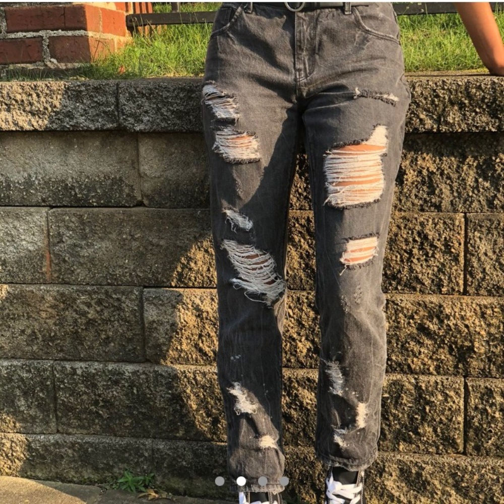 Distressed  Faded Black Boyfriend Denim!
